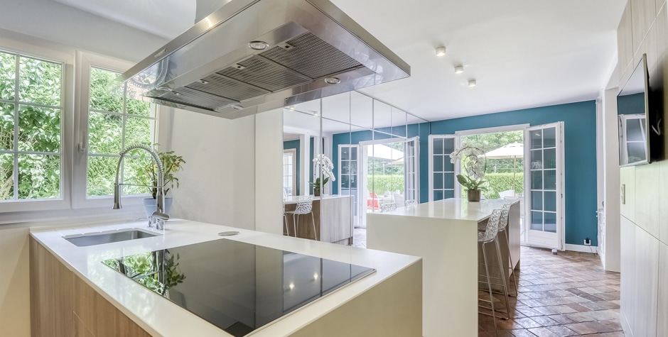 Rénovation partielle Maison Familiale d'un particulier pièces de vie et cuisine Nesles-la_Vallée 95 Val d'Oise design by Loft 75